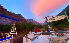Winterline Resort Kasol