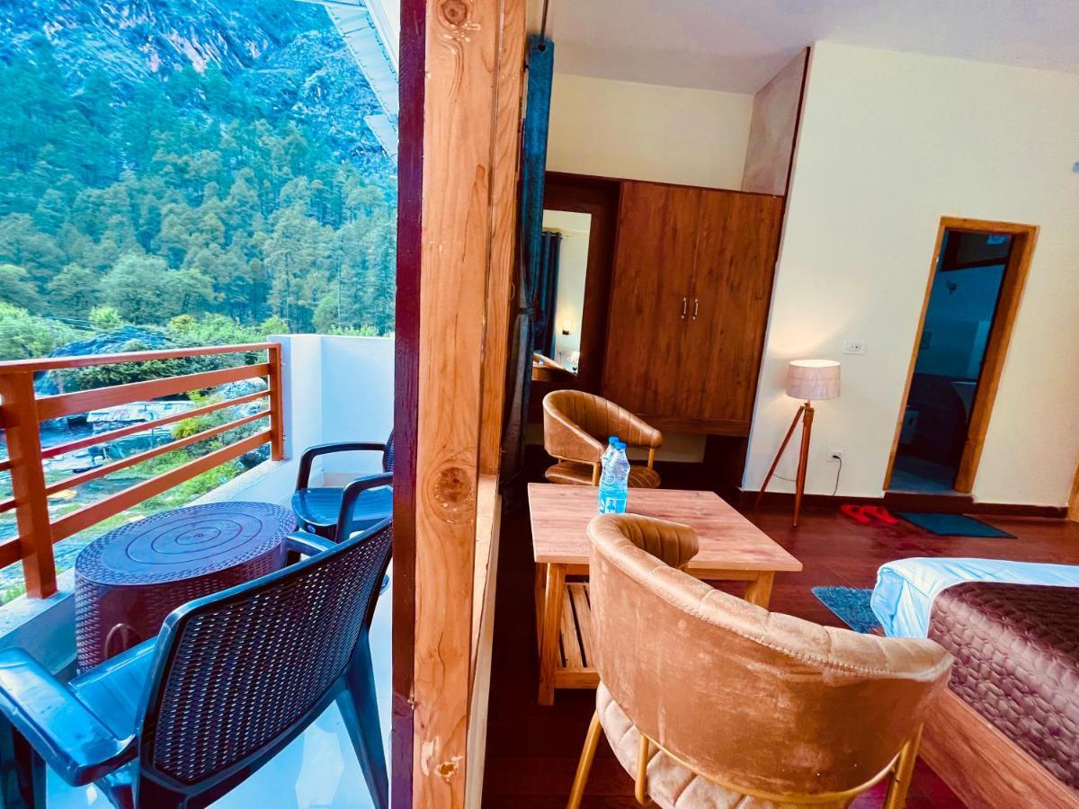 Hotel Winterline, Kasol Exterior photo